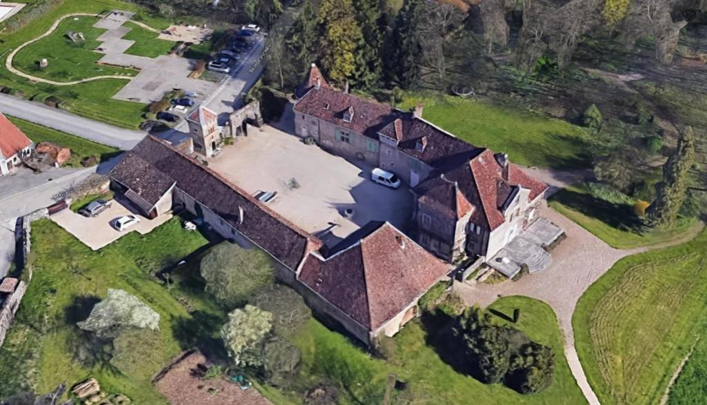 Apartament Au Chateau Miserey-Salines Zewnętrze zdjęcie